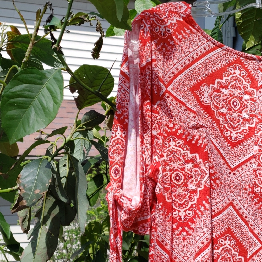 Red Bohemian Cold Shoulder Dress - Picture 3 of 5